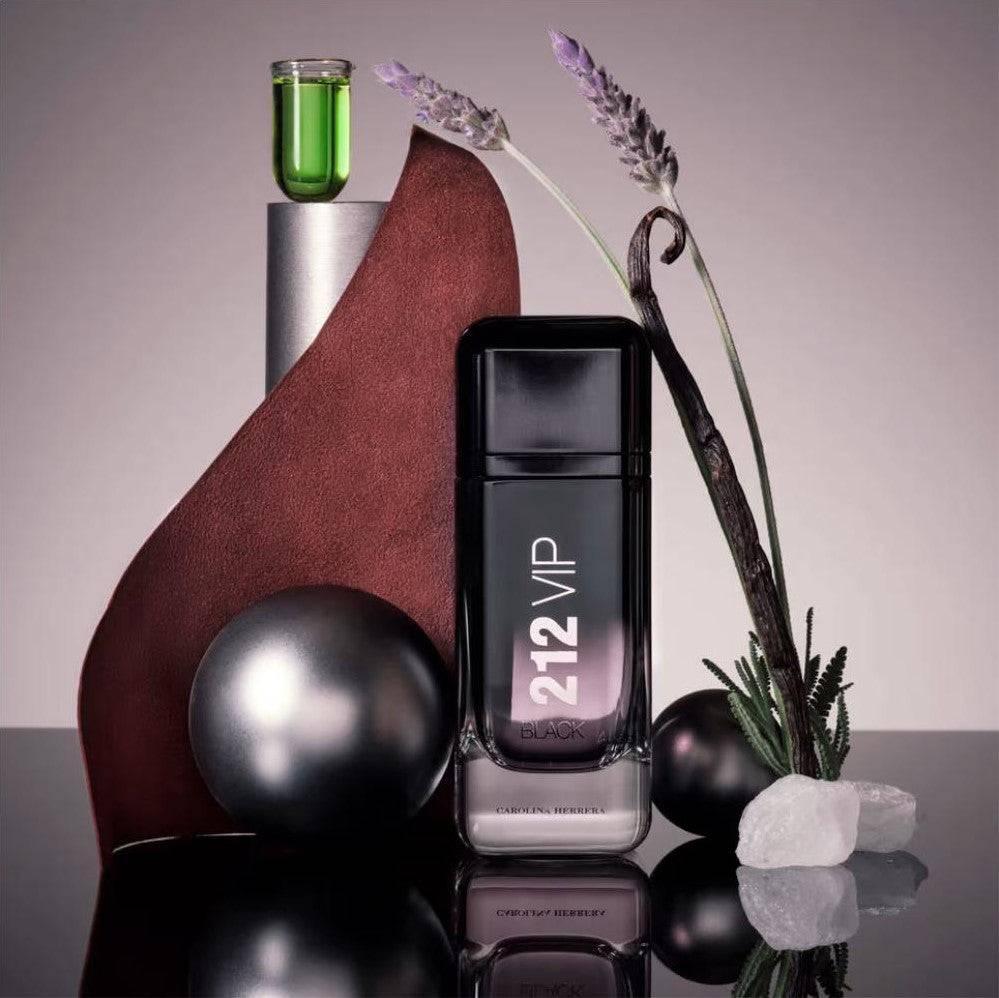 Купить CAROLINA HERRERA 212 VIP BLACK EAU DE PARFUM - на Parfumer.kg c доставкой и гарантией по выгодной цене. Элитная парфюмерия в Бишкеке.